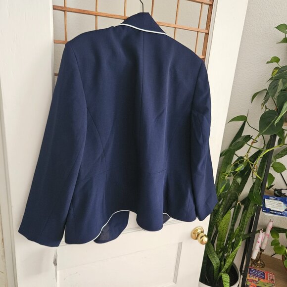 NWT Le Suit Plus Size Shawl-Collar Skirt Suit - Indigo + Vanilla Ice Navy Blue - Picture 10 of 11